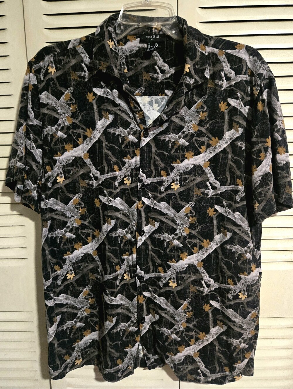 Forever 21 Black Short-Sleeve Button-Down Shirt with White & Brown Branch Print
